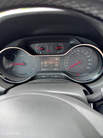 Opel Grandland X 2.0 START/STOP Aut. Innovation - 14