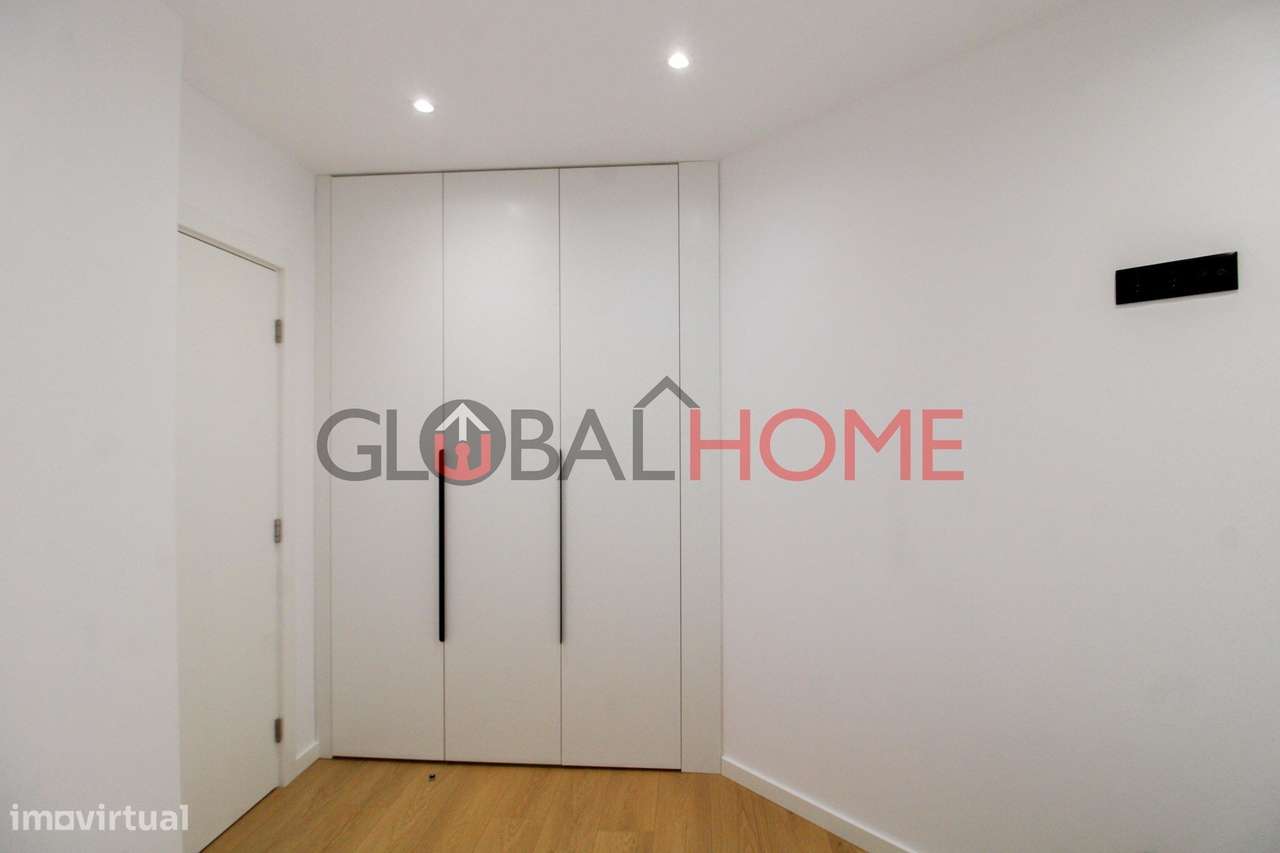 Apartamento T2+1 Renovado em Ermesinde-35