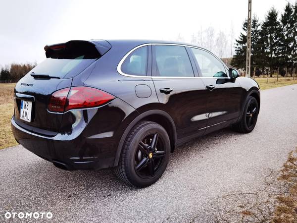 Porsche Cayenne - 7