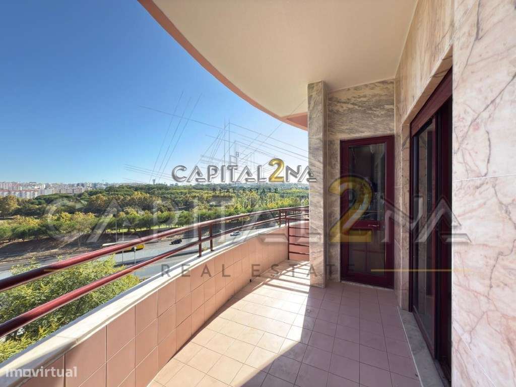 Apartamento T3 - Centro Sul Almada-14