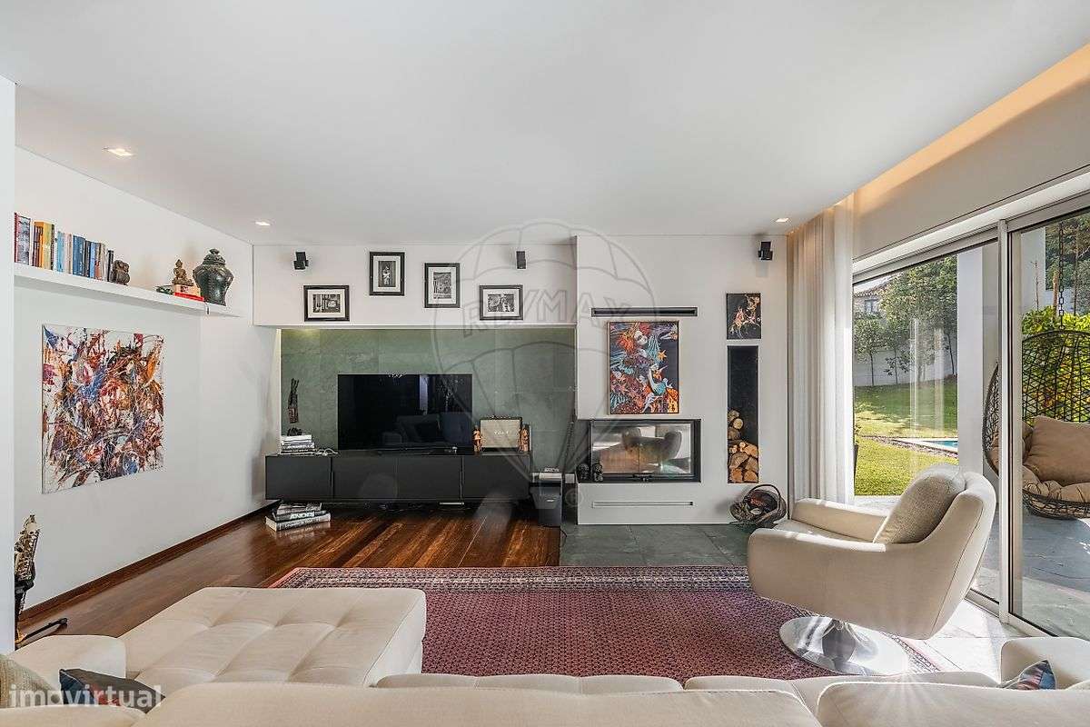 Moradia T4 para venda-18