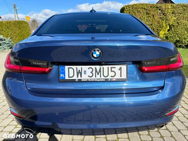 BMW Seria 3 320d xDrive MHEV Luxury Line - 3