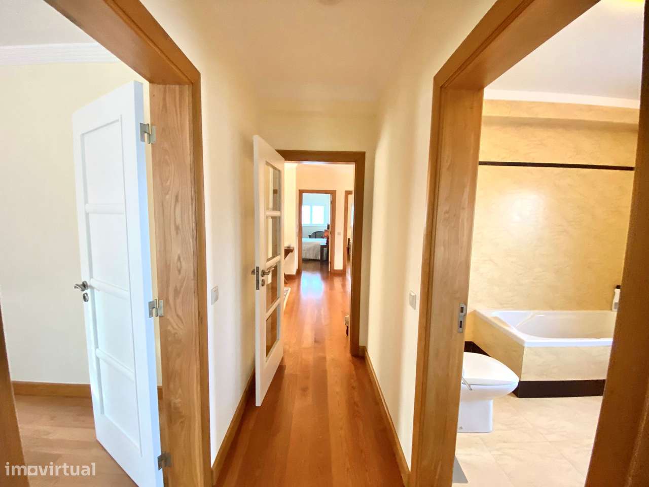 Moradia T4 + T1 Elegante e sofisticada em Figueira da Foz-27