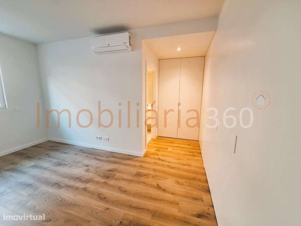 ** Apartamento T3 no Senhora do Porto Residence **-17