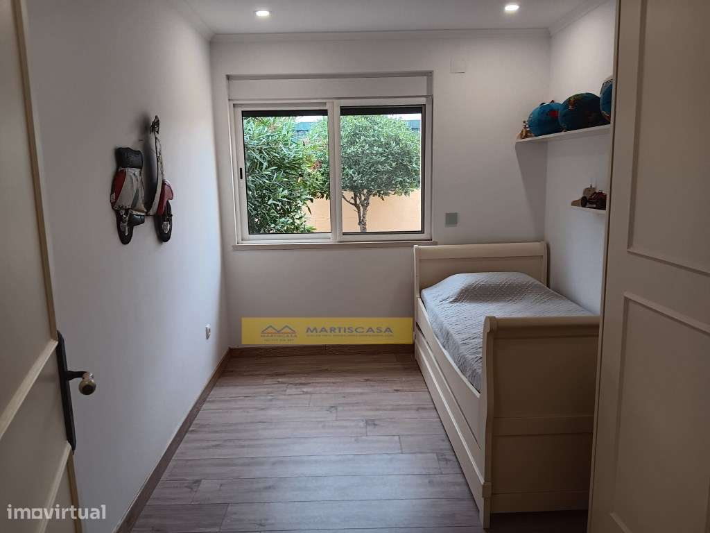 MORADIA DE LUXO V3 COM PISCINA e QUINTA- TERRUGEM-23