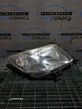 Far Dreapta Toyota Hilux 2010 - 2015 SUV 4 Usi (640) Fara xenon - 2