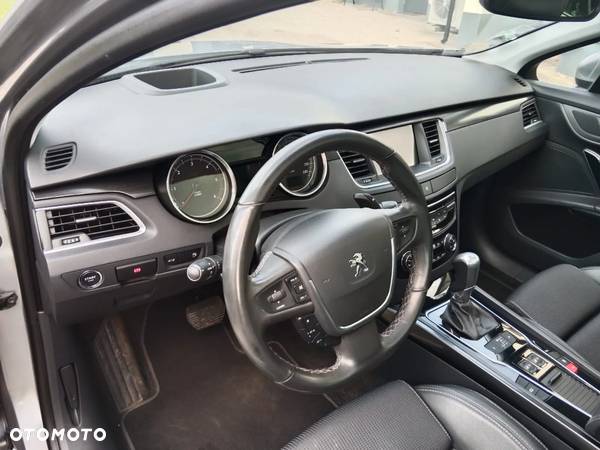 Peugeot 508 RXH BlueHDi 180 EAT6 Stop&Start - 23