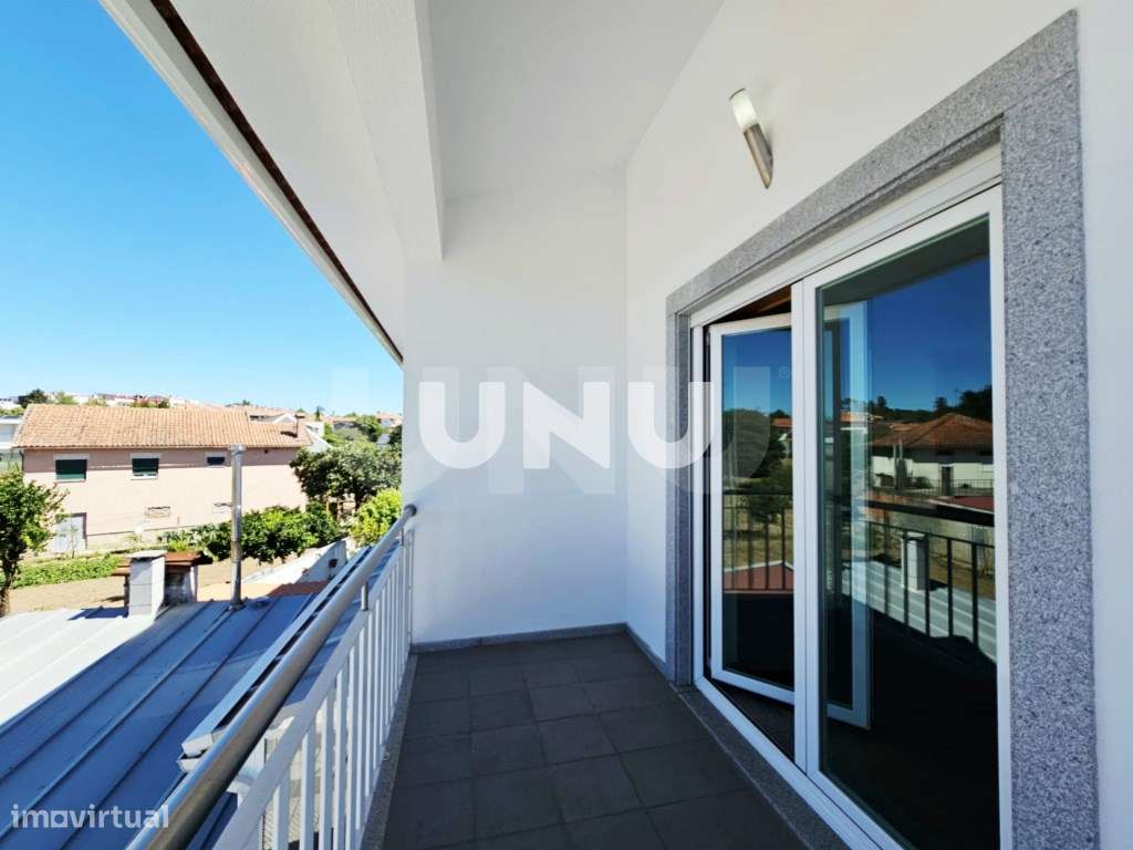 Moradia Geminada T4 - Zona Residencial-15