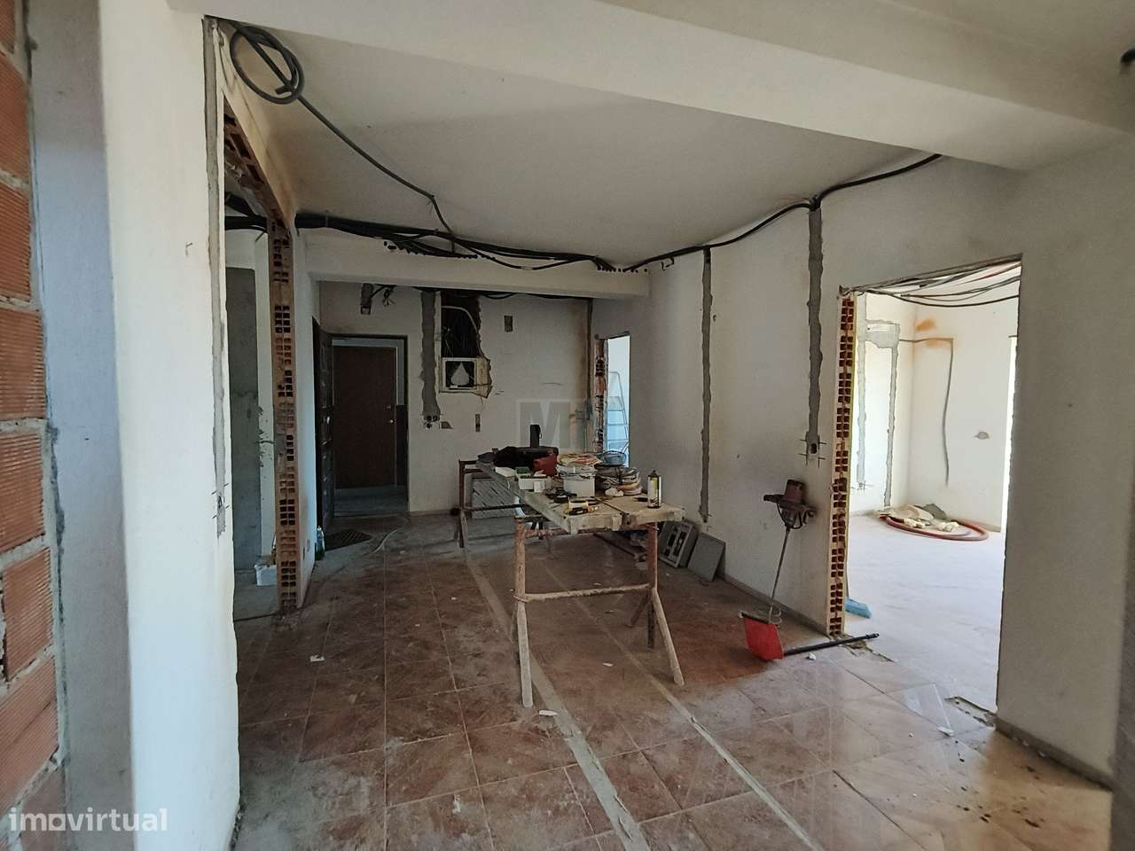 T3 com Garagem em Santa Clara-7