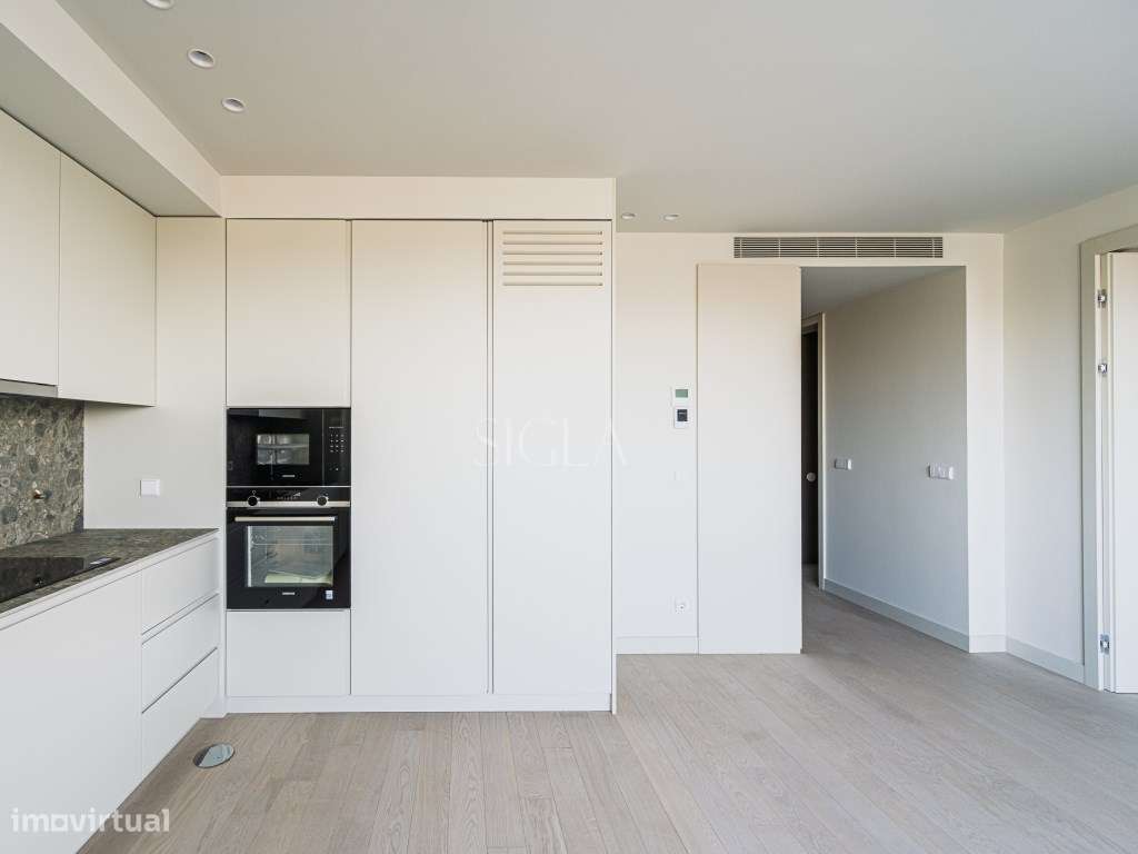 T1 em Primeira Linha de Mar - Grande imagem: 4/13