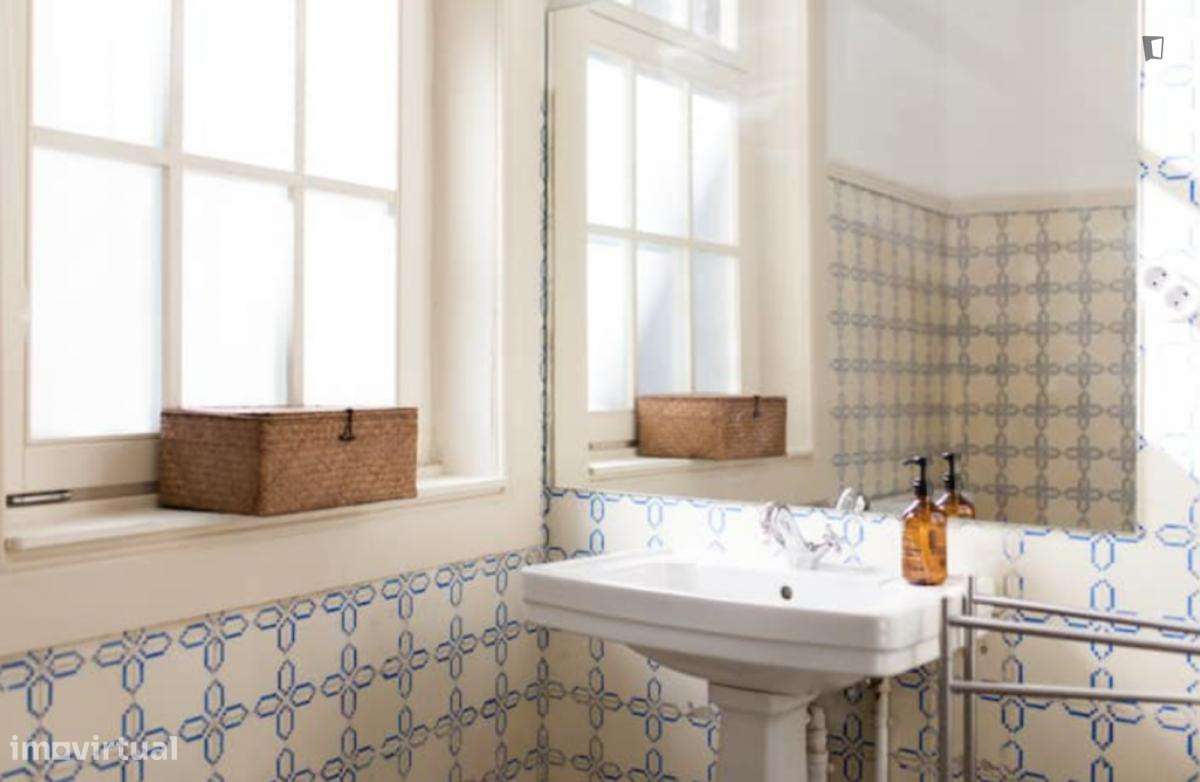 Quarto - localizado em Massarelos Porto - Grande imagem: 2/44