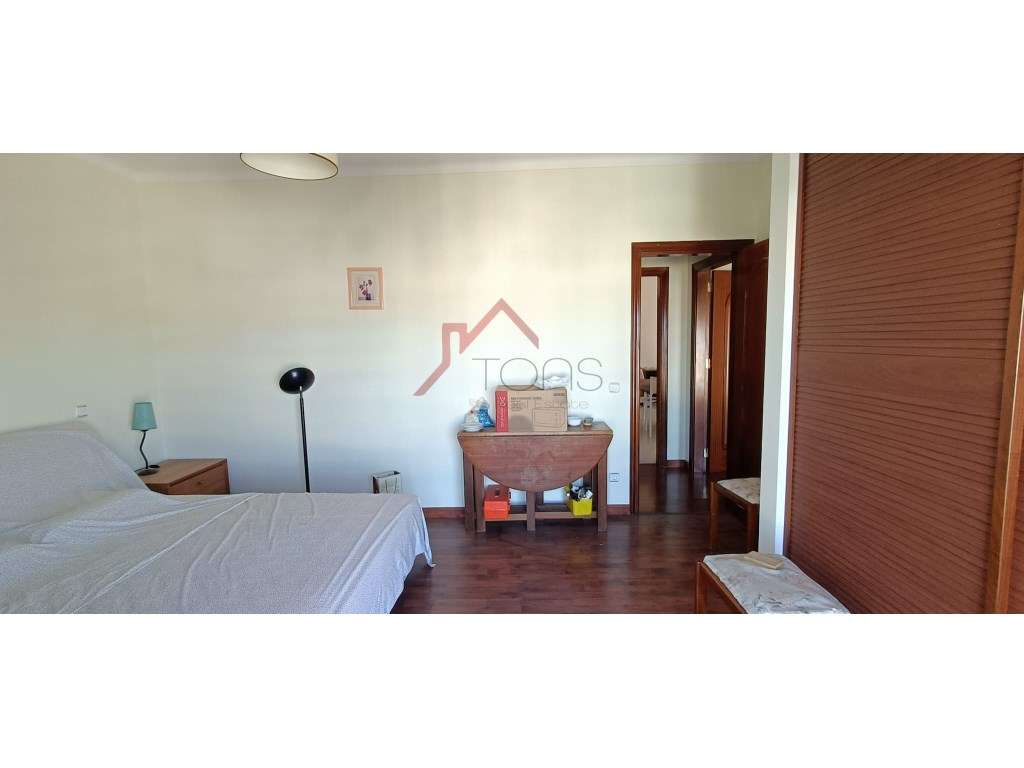 Apartamento T3 usado com elevador e garagem em Portimão, centro da ...-17