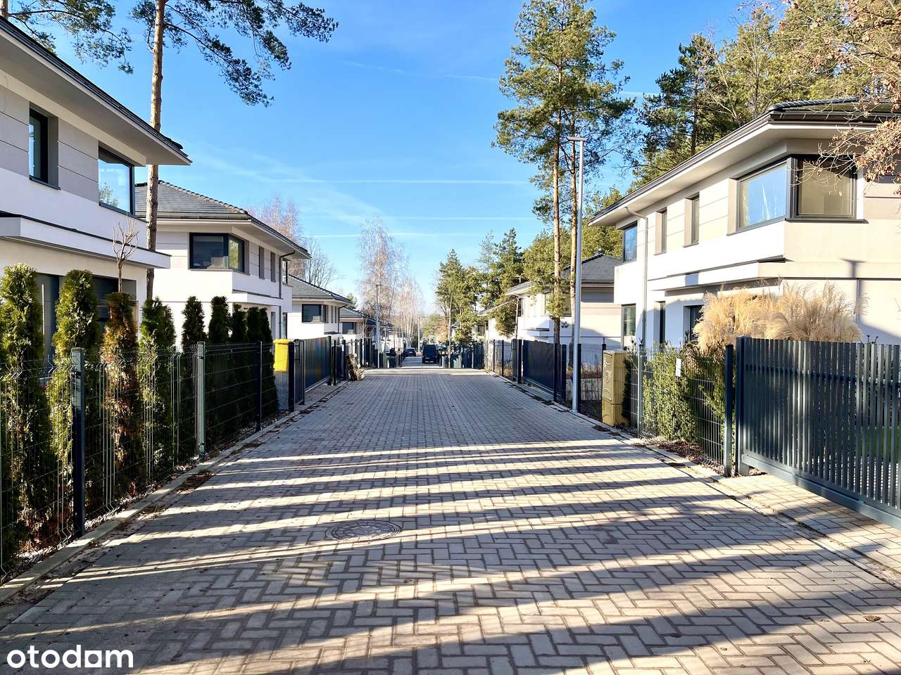 Dom wolnostojący na nowoczesnym osiedlu - ul. Laurowa - Siedlce-17