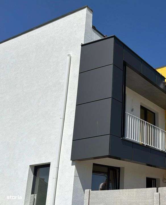 Vila moderna de vanzare strada M16 Mamaia Sat-2