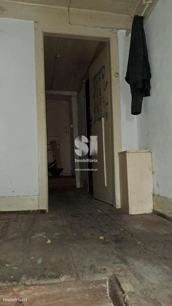 Moradia em Banda T2 - Grande imagem: 5/22