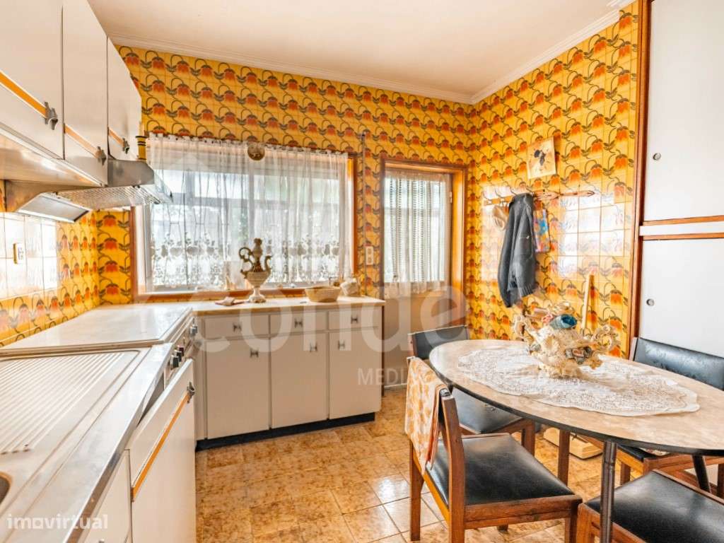 Moradia de 4 frentes para venda em Leça do Bálio. - Grande imagem: 4/55