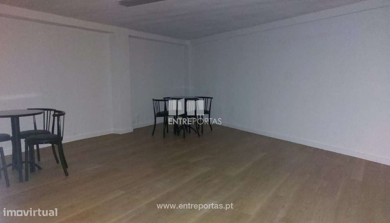 Venda de café totalmente equipado, Darque, Viana do Castelo - Grande imagem: 3/16