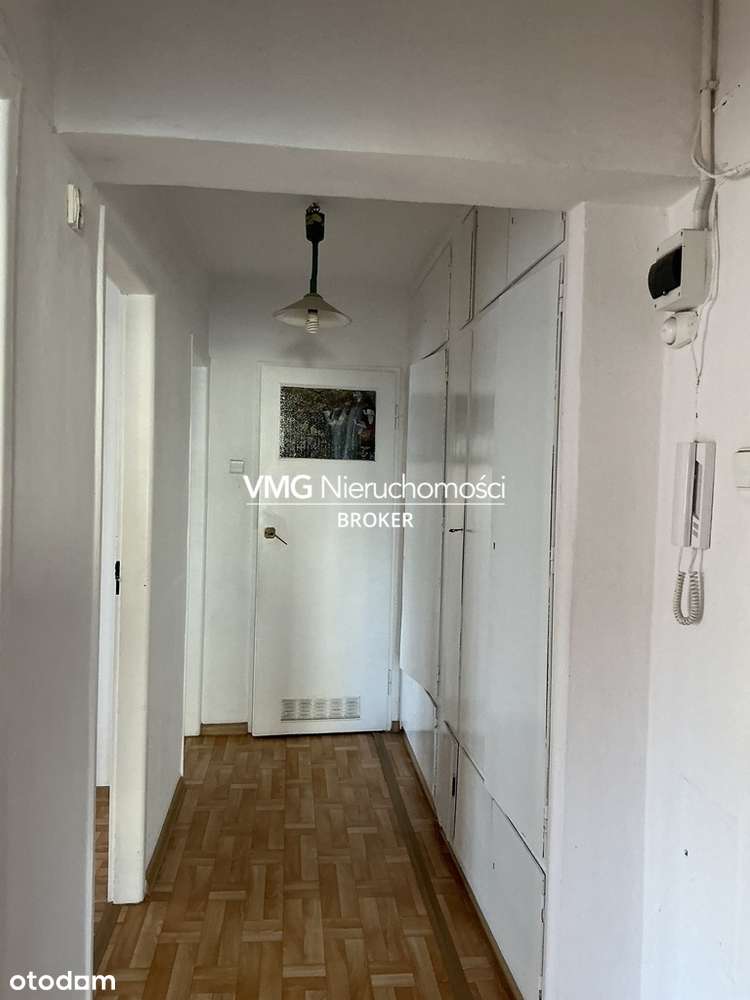 Jasne 3 pokoje + komórka lokatorska od ręki-11