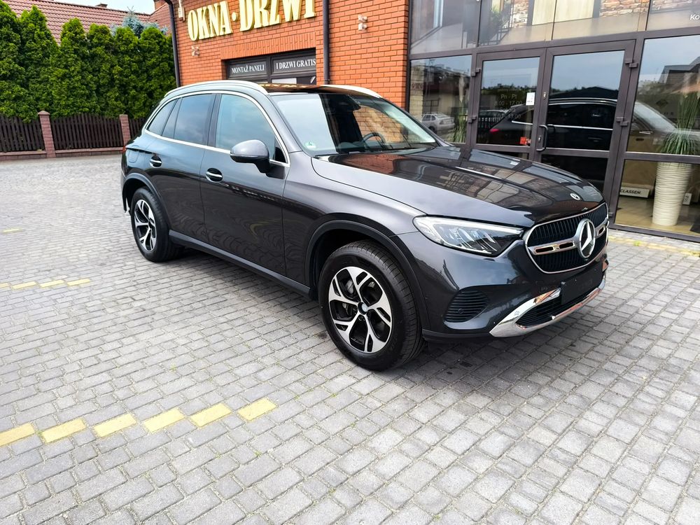 Mercedes-Benz GLC II (2022-) 300 e 4Matic 9G-TRONIC Edition Avantgarde 2023