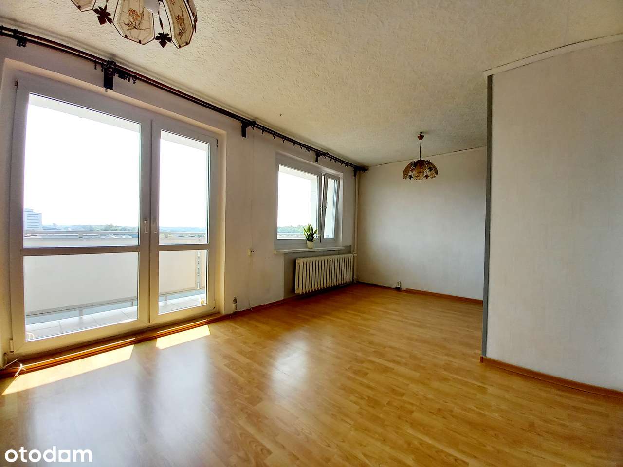 Sprzedam mieszkanie - 3 pokoje z dużym balkonem REZERWACJA-9