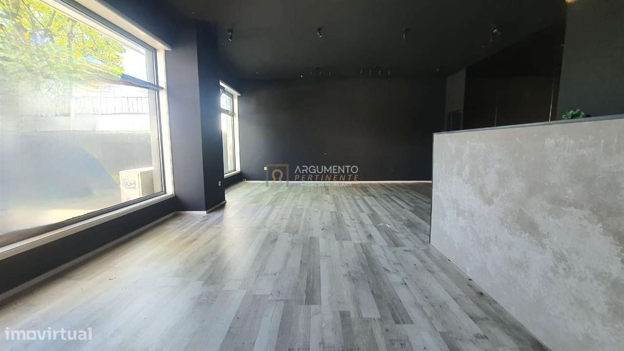 Loja  Venda em Cidade da Maia,Maia - Grande imagem: 2/8