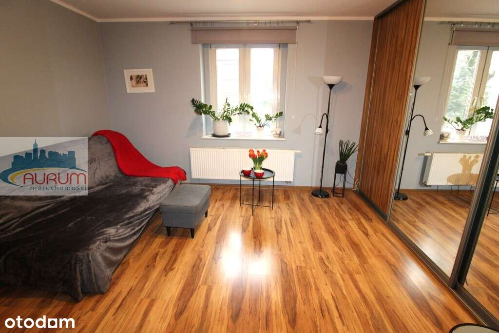 Kawalerka z ogródkiem-0