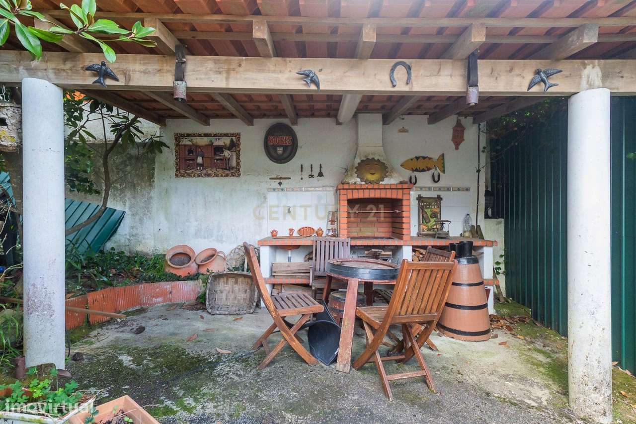 Sintra moradia T5,  lote com 360m2, garagem 65m2-55