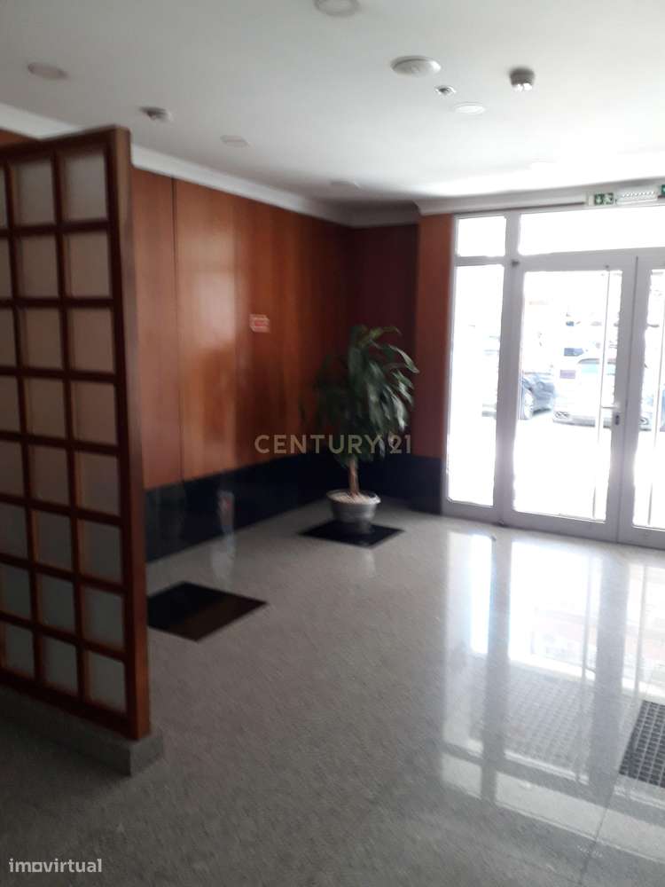 Apartamento T2 na Alta de Lisboa junto ao Parque das Conchas - Grande imagem: 5/7