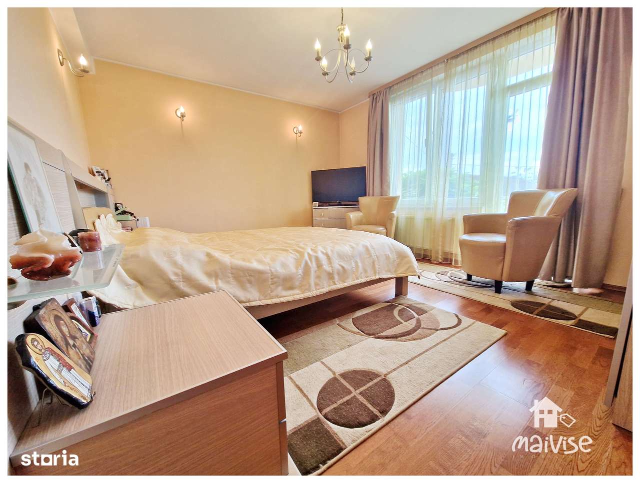 Vila superba cu garaj si  teren 1500 mp, Covasna-10