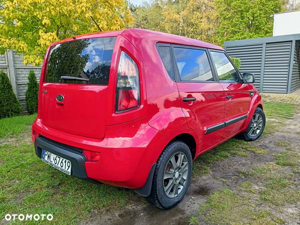 Kia Soul 1.6 CVVT - 10