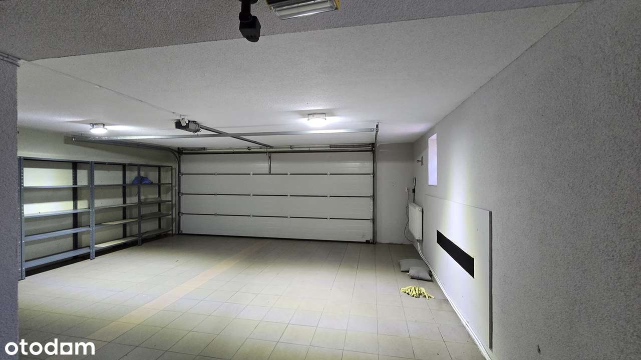 Wyjątkowy dom w atrakcyjnej lokalizacji – komfort, spokój i natura!-17