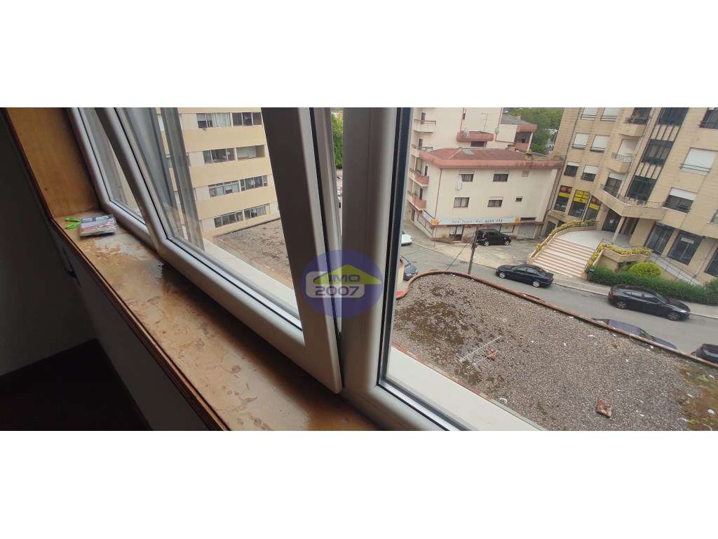 T3 no centro da Maia-32