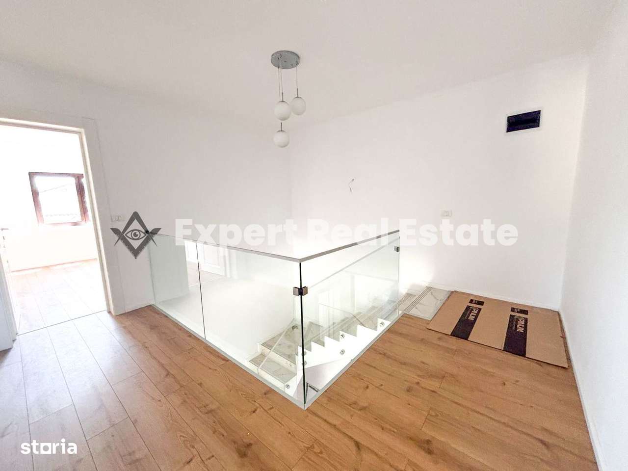 VILA SPATIOASA TUNARI-PIPERA-3