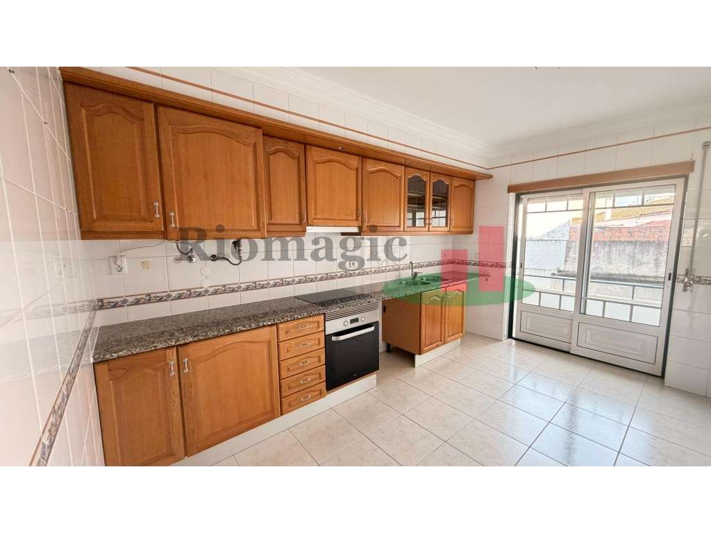 Apartamento T2 Bombarral***RIOMAGIC*** - Grande imagem: 3/24