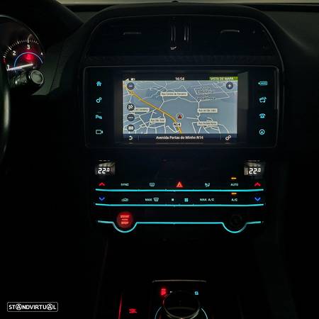 Jaguar F-Pace 2.0 i4D Prestige Aut. - 20