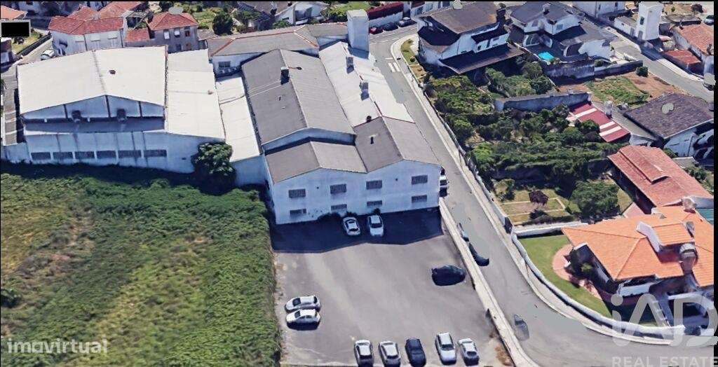 Hangar em Escapães de 3300,00 m2 - Grande imagem: 4/30