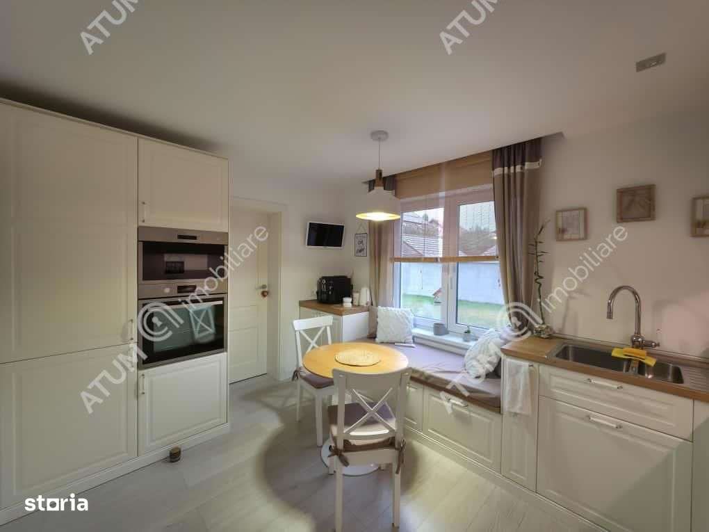 Casa spatioasa cu 5 camere decomandate si gradina in Veterani Sibiu - Imagine principală: 5/20