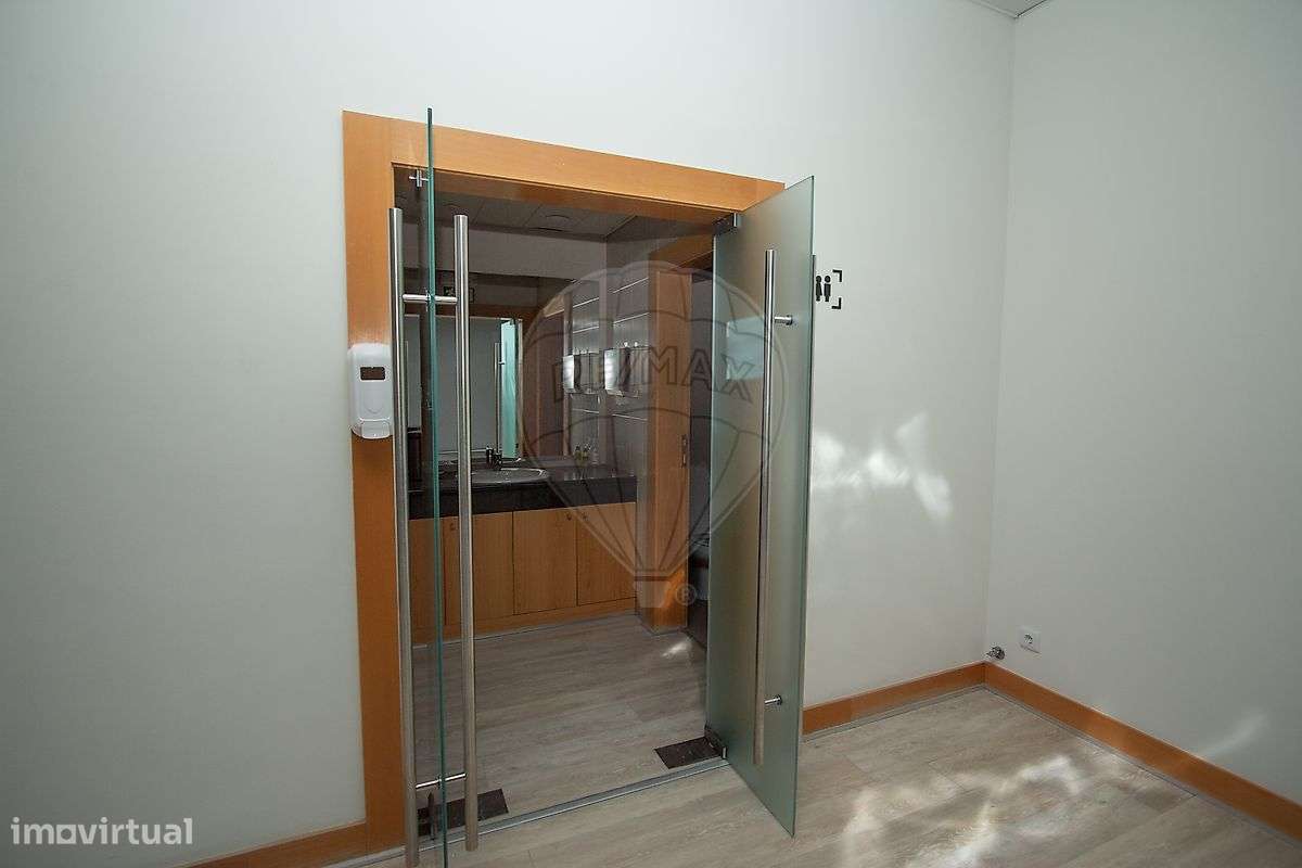 Escritório  para arrendamento - Grande imagem: 5/6