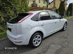 Ford Focus 1.4 16V Style+ - 13