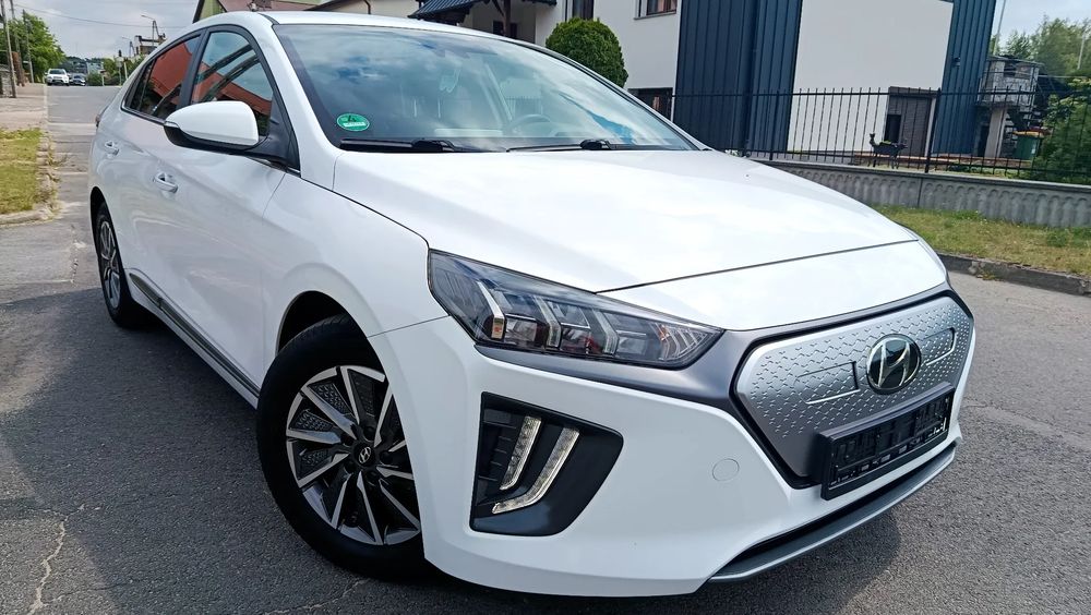 Hyundai IONIQ Advantage 2021