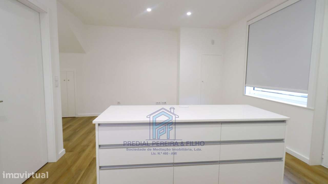 Andar-Moradia T1  Remodelado - Rio Tinto / Venda Nova/ Junto às Fin...-12