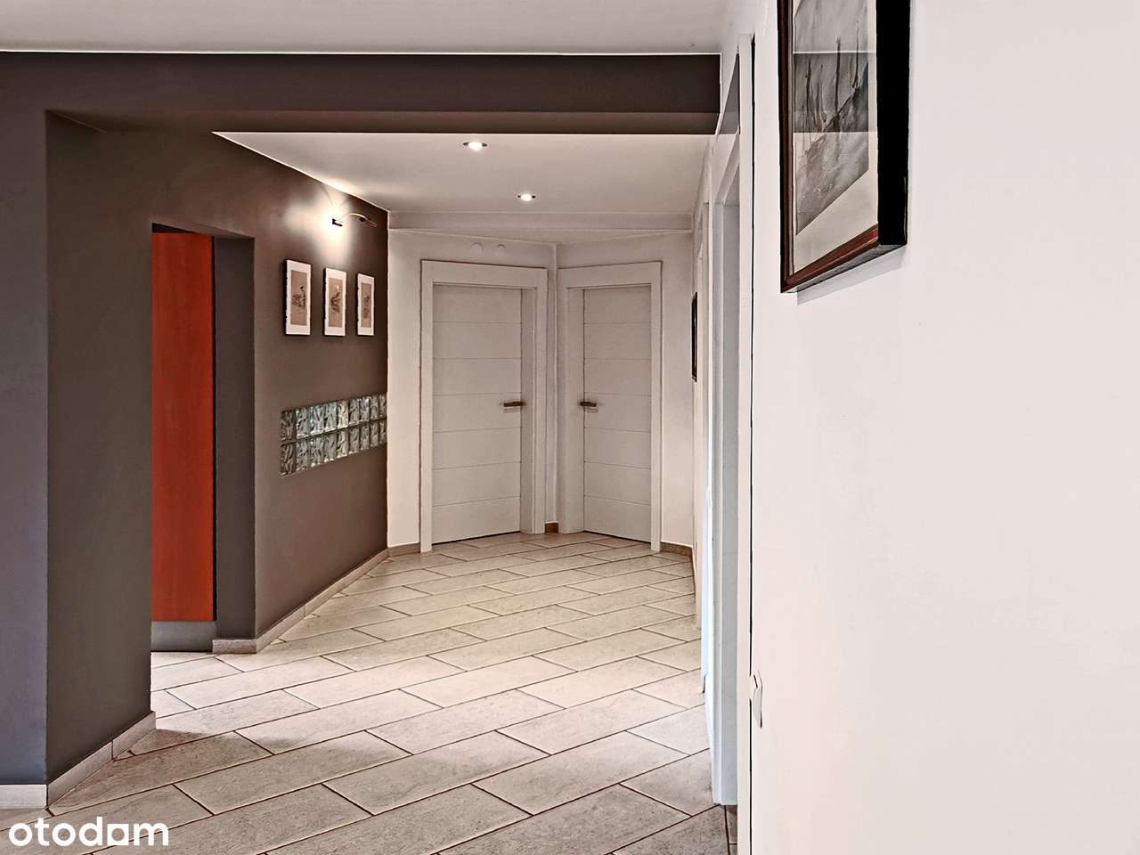 Parterowy dom blisko centrum miasta-3