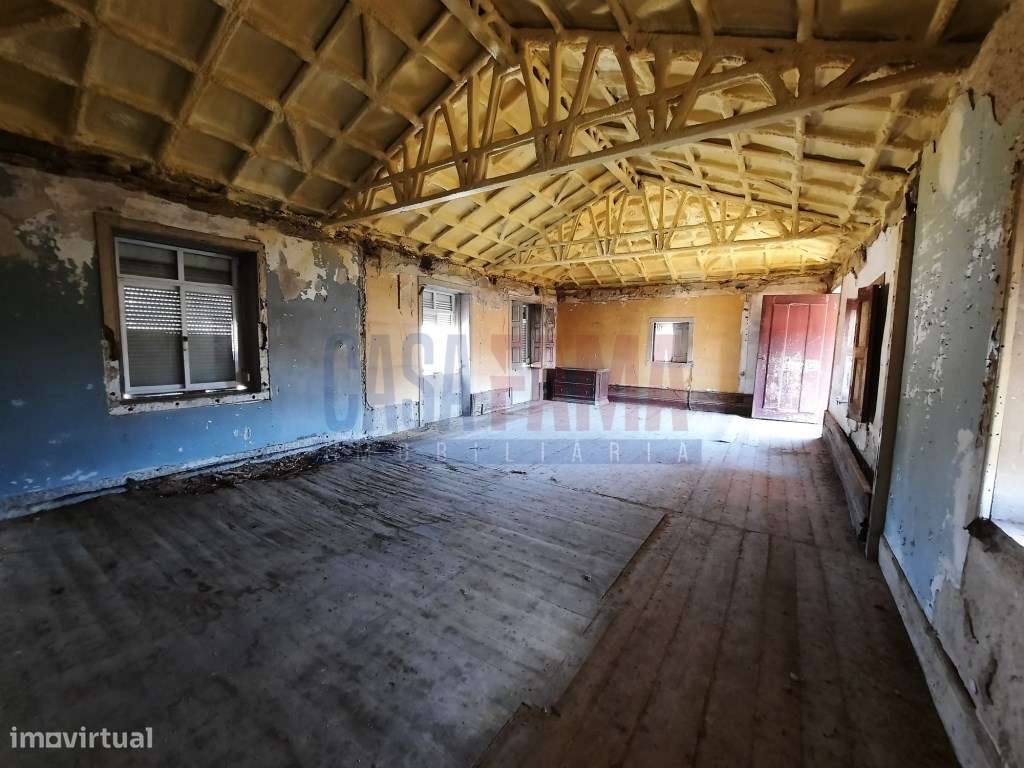 Moradia para Restaurar com Elevado Potencial de Investimento - Água... - Grande imagem: 5/49