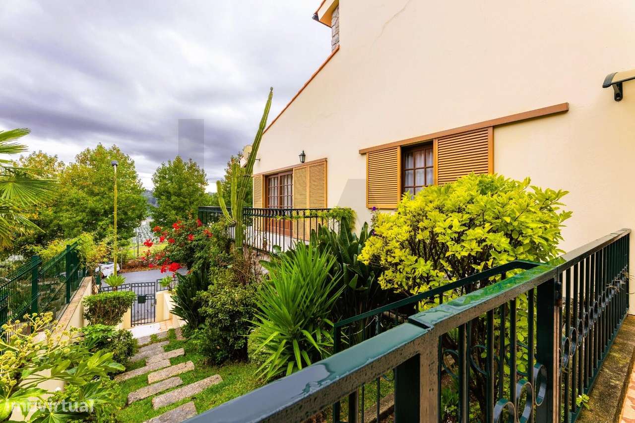 Moradia Individual em Abade de Neiva -  Barcelos - Grande imagem: 3/45