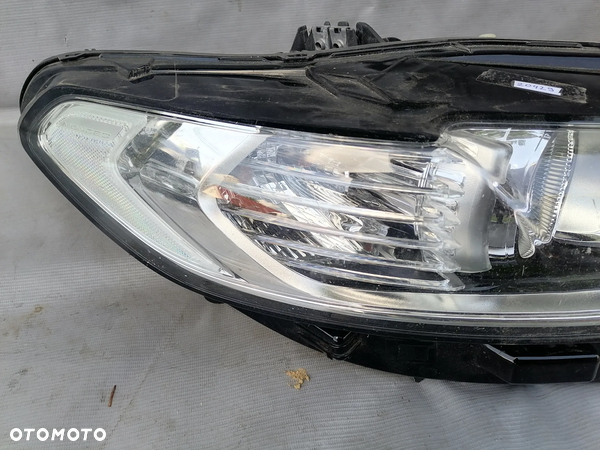 Lampa prawa prawy przód Ford Mondeo 5 V Mk5 - 3