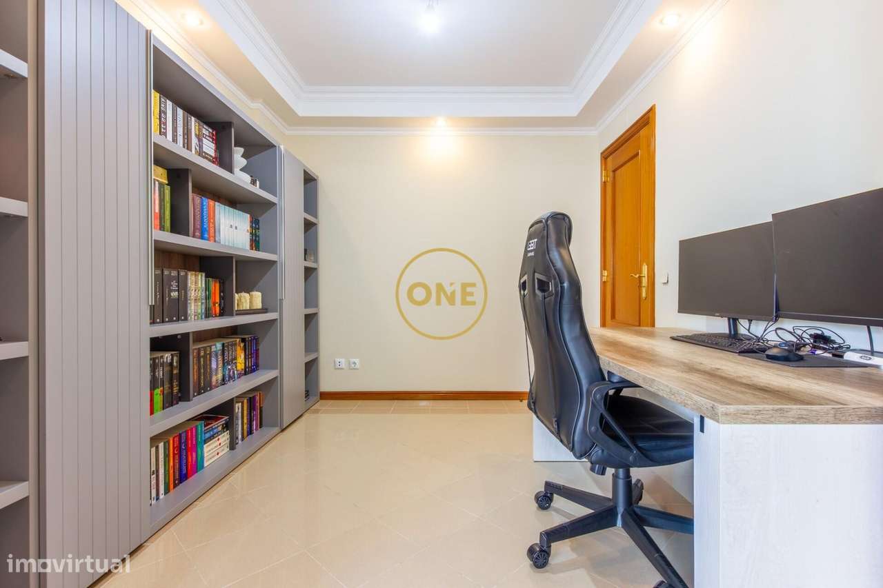 Apartamento T1+1 Sta Marta ,114m2 - Grande imagem: 5/29