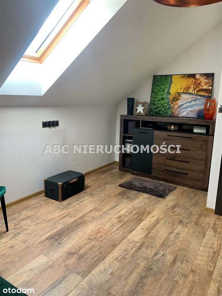 Luksusowy Dom Graniczący Ze Ścianą Lasu!-16