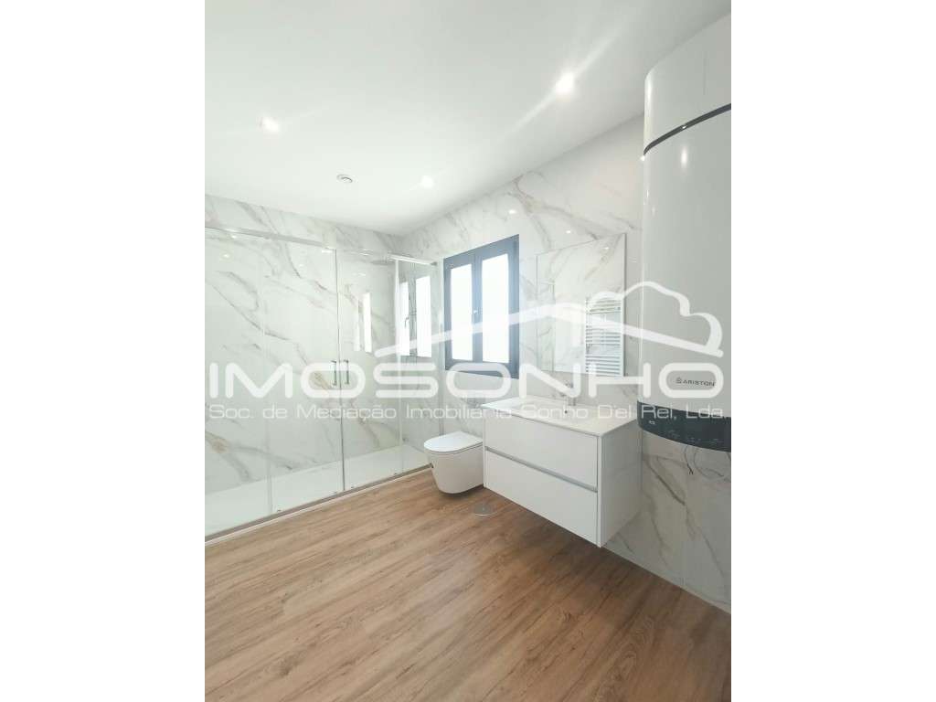 Moradia T2 Nova com Conforto, Modernidade e Eficiência-4
