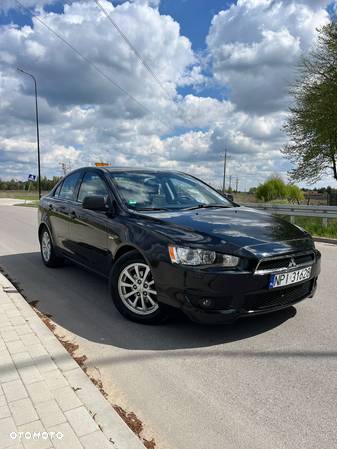 Mitsubishi Lancer - 7