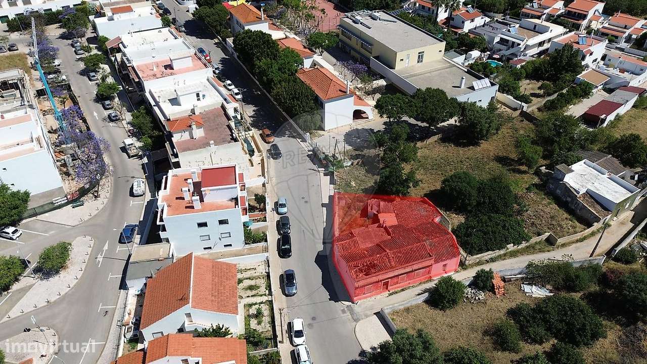 Moradia T11 para venda - Grande imagem: 2/26